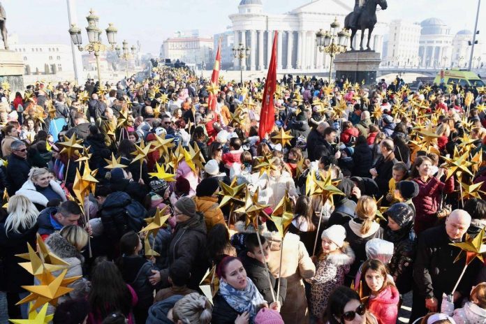 Најголемата предбожиќна манифестација во регионот се одржа во Македонија