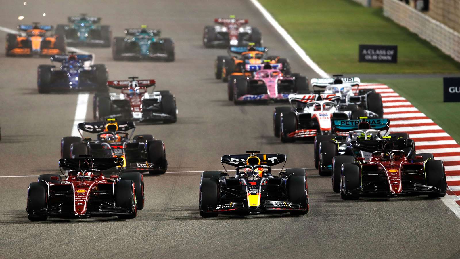 Формула 1 тимовите против нови учесници во шампионатот