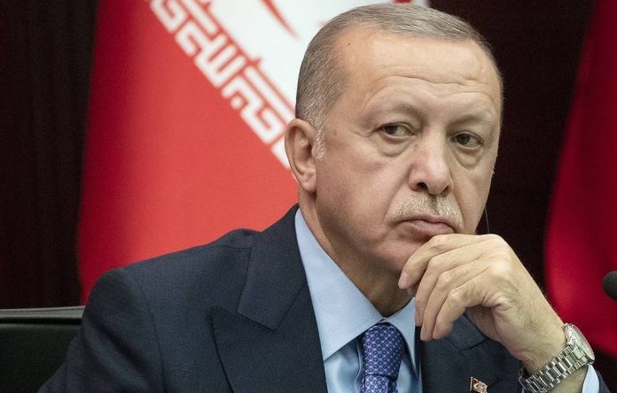 Претседателот на Турција Ердоган се понуди да придонесе за дијалогот меѓу Белград и Приштина
