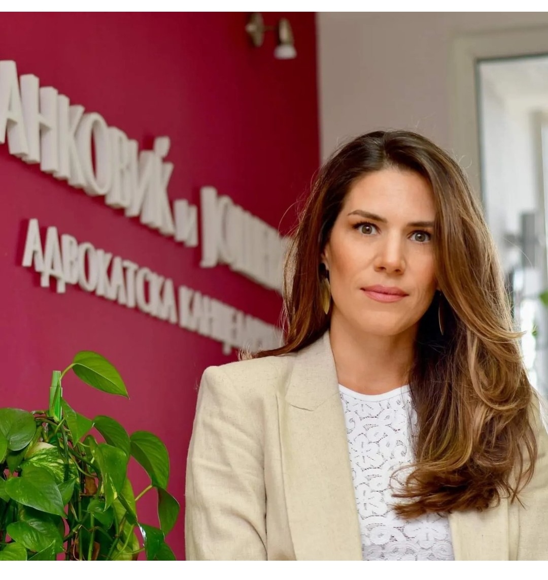 Непримарно и недипломатско е писмото на австрискиот амбасадор, се меша во внатрешни работи на Република Македонија, реагира адвоката Јошевска-Анастасовска