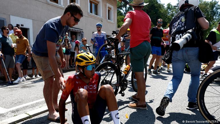 Селфи предизвика верижен судир на Тур де Франс