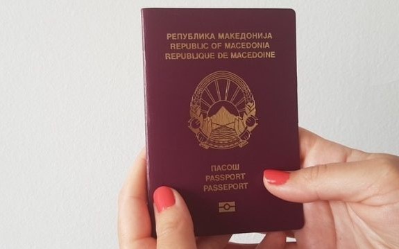 Македонскиот пасош 43. во светот, повреден од тие на Црна Гора, БиХ, Русија, а зад украинскиот