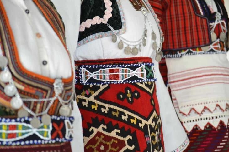 Етнокореолозите преку семинари ги едуцираат младите за локалната македонска традиција