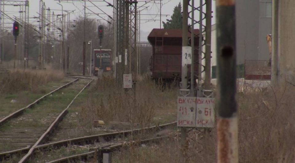 Македонија веќе една седмица е без возови – штрајкуваат машиновозачите