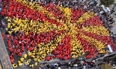 Мицкоски: Оние на кои не им се допаѓа македонската химна нека си одат во друга држава