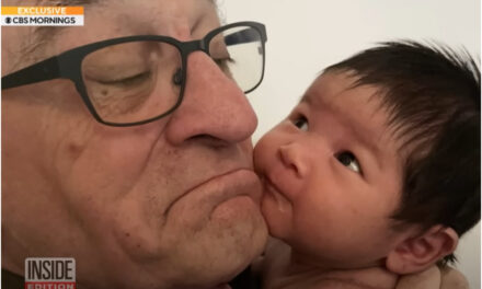 Роберт де Ниро се расплака зборувајќи за својата 10-месечна ќерка: Кога ќе ја погледнам, сè друго исчезнува